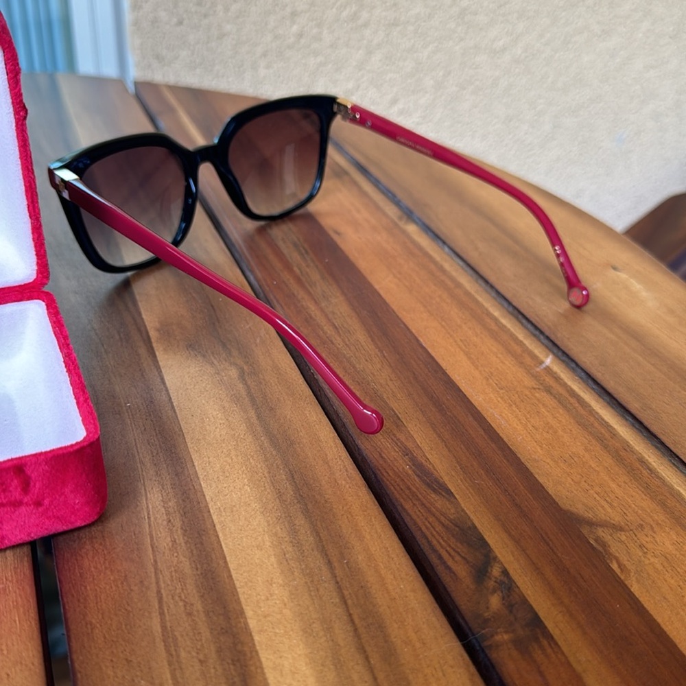 Carolina Herrera HER026/S Sunglasses - Picture 3 of 4